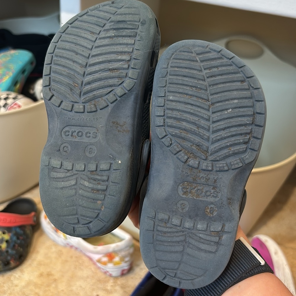Crocs - Picture 2 of 2